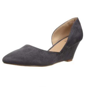 Brinley Co NWT Linnie Wedge Pump